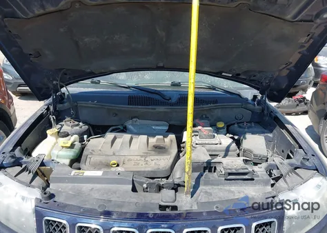 2014 Jeep Compass Sport from USA, damaged, VIN 1C4NJDBB2ED815843